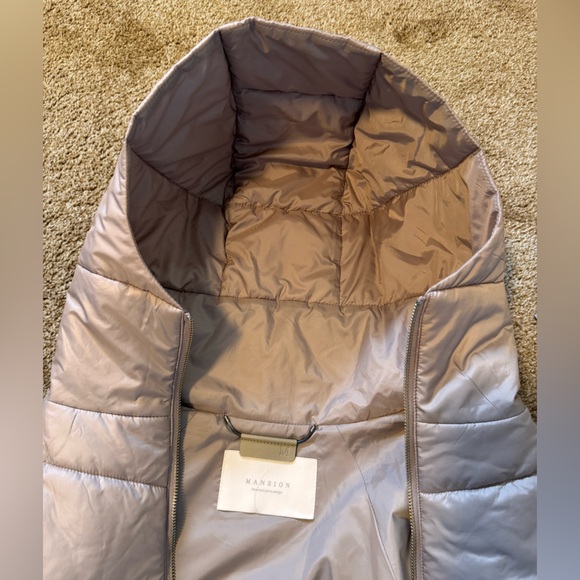 Women's Tan Hooded Wool and Polyester Blend Cropped Poncho Puffer Vest size M - Picture 12 of 16